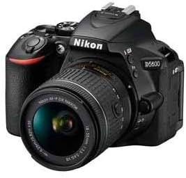 Nikon 1576 D5600 DX-Formátumú Digitális TÜKÖRREFLEXES fényképezőgép az AF-P DX NIKKOR 18-55mm f/3.5-5.6